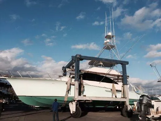 1997 Ocean Yachts Super Sport