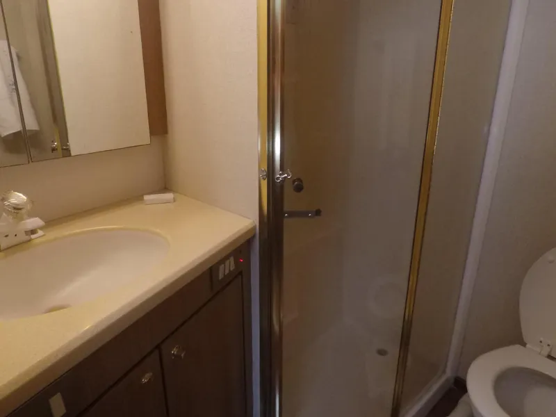 1997 Ocean Yachts Super Sport