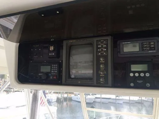 1997 Ocean Yachts Super Sport