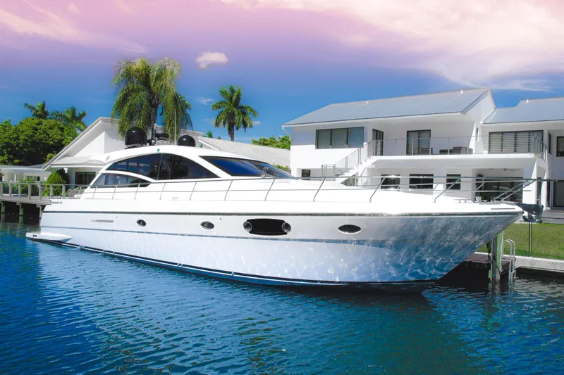 2012 Uniesse 55S