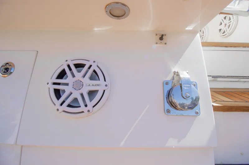 2012 Uniesse 55S