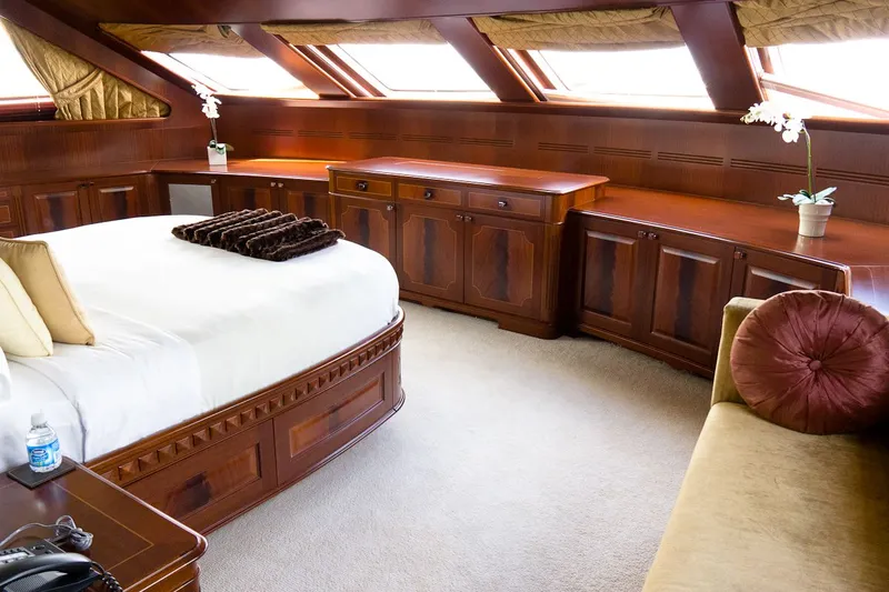 2007 Benetti 