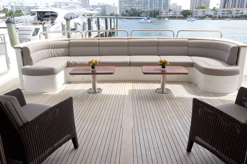 2007 Benetti 