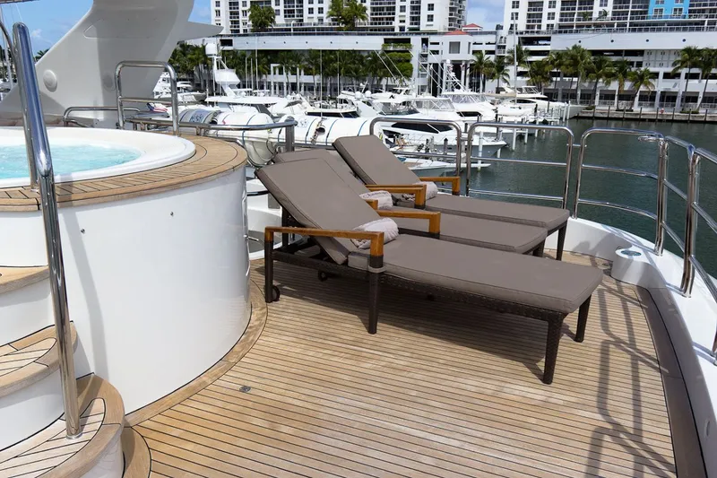 2007 Benetti 