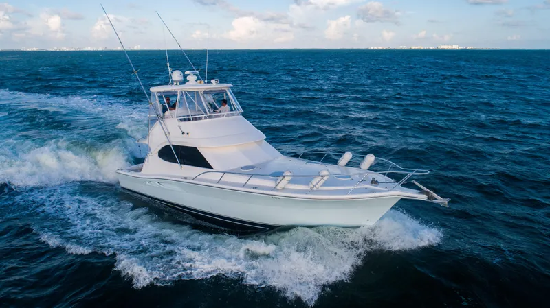 2007 Riviera 42' Flybridge Motoryacht