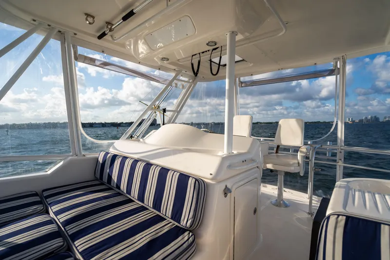 2007 Riviera 42' Flybridge Motoryacht
