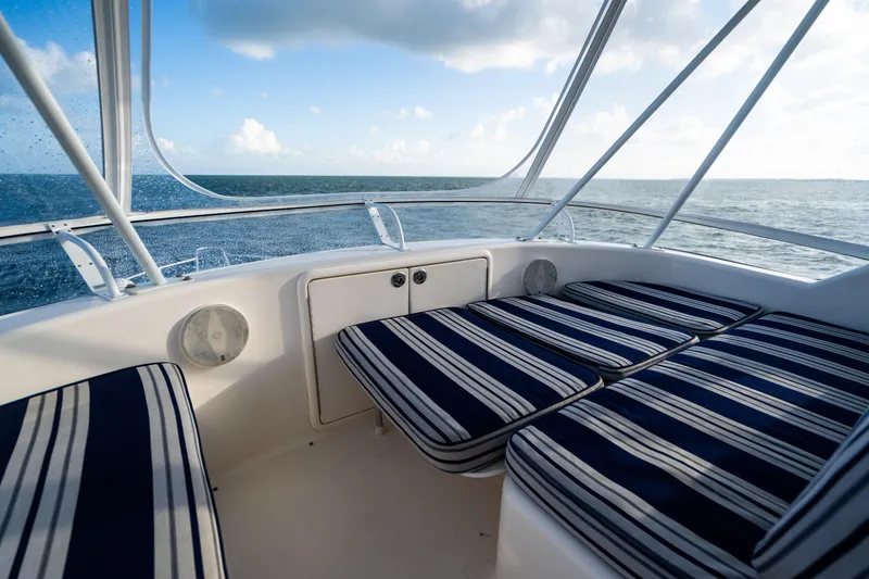 2007 Riviera 42' Flybridge Motoryacht