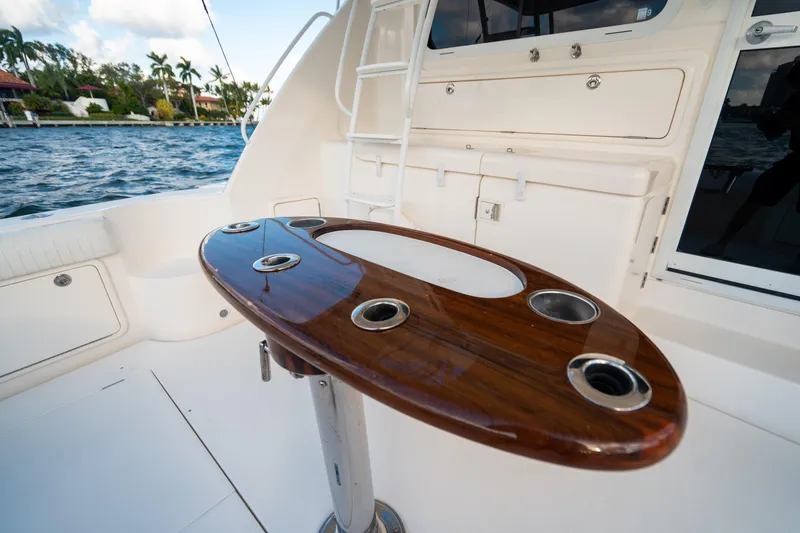 2007 Riviera 42' Flybridge Motoryacht
