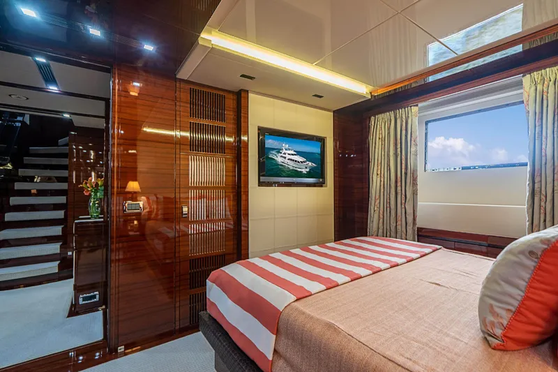 2011 Benetti 121