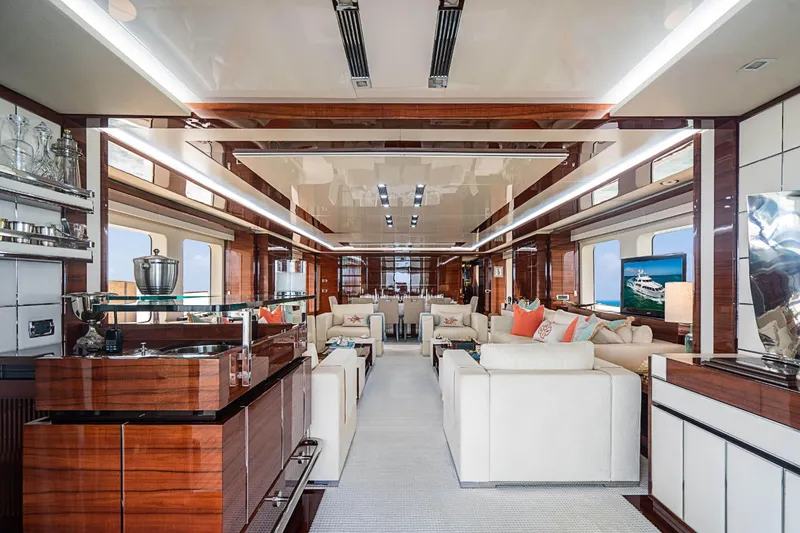 2011 Benetti 121