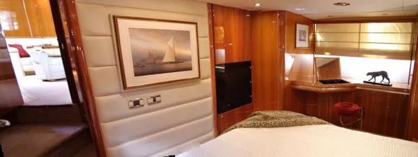 2002 Sunseeker Predator