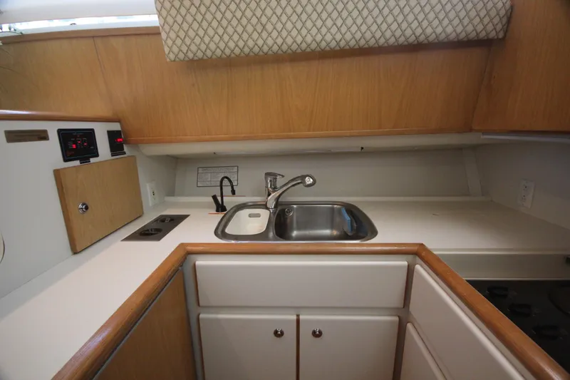 1997 Tiara Yachts convertible