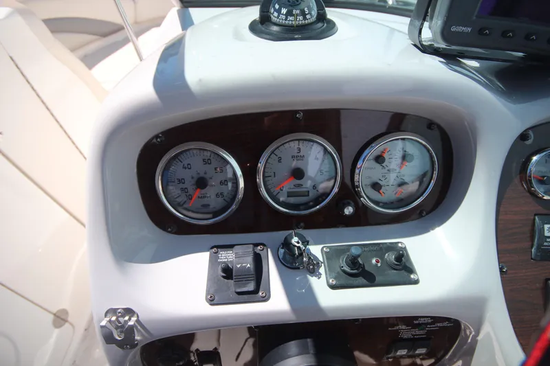 2007 Chaparral 256 SSi
