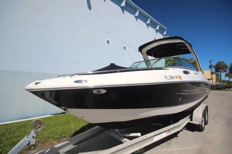 2007 Chaparral 256 SSi