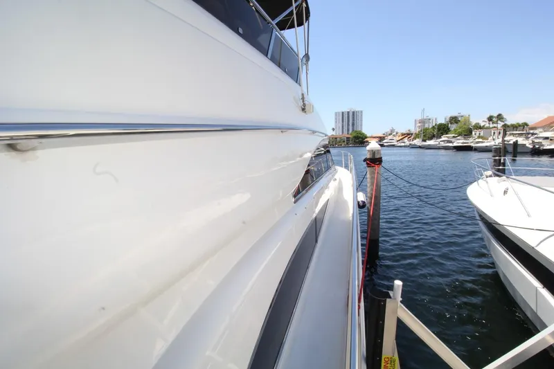 2003 Viking Princess Motor Yacht