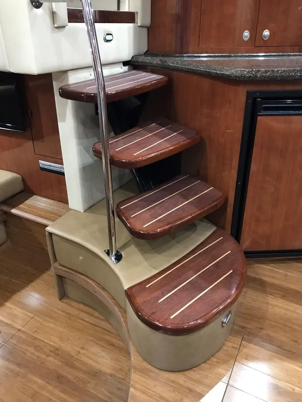 2005 Sea Ray 390 Sundancer