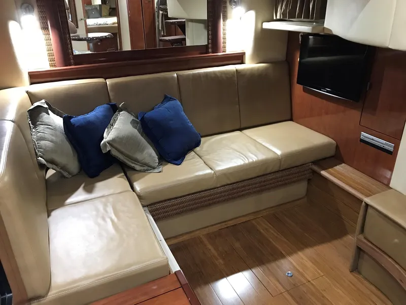 2005 Sea Ray 390 Sundancer