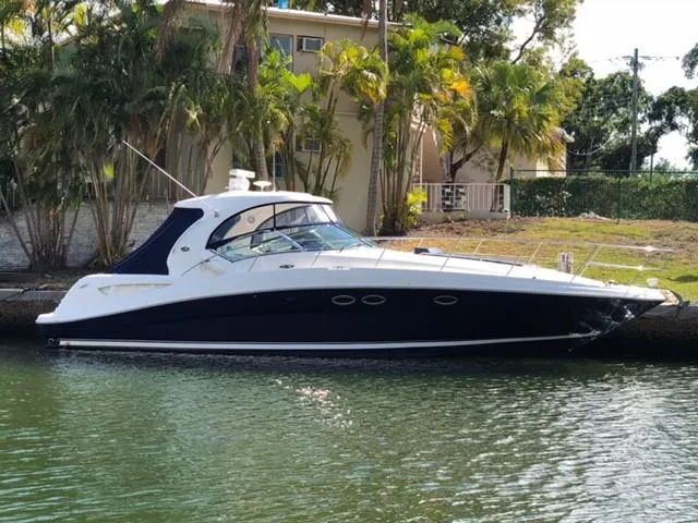 2005 Sea Ray 390 Sundancer