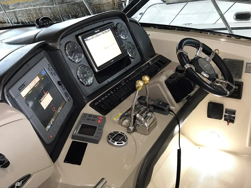 2005 Sea Ray 390 Sundancer