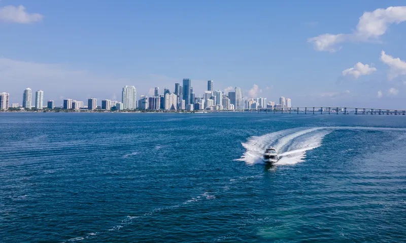 2018 Formula 31 Performance Cruiser