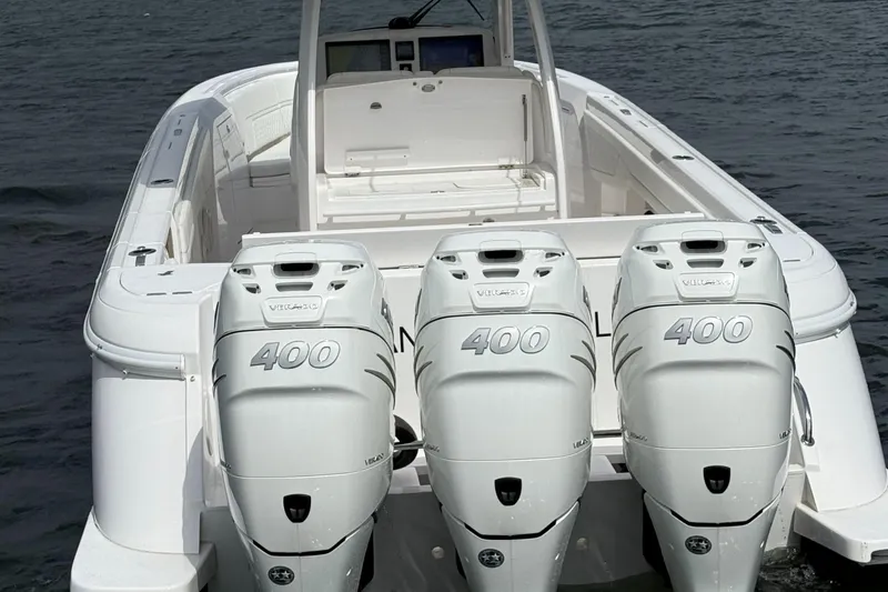 2020 Intrepid 345 Nomad SE
