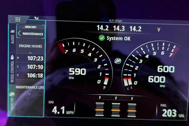 2020 Intrepid 345 Nomad SE