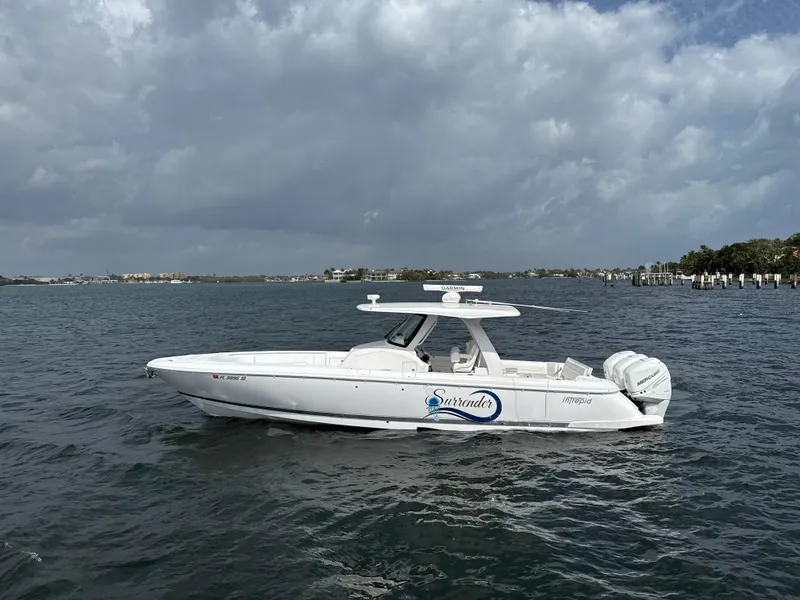 2020 Intrepid 345 Nomad SE