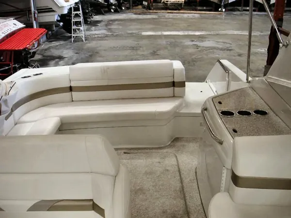 2004 Formula Bowrider 20hrs