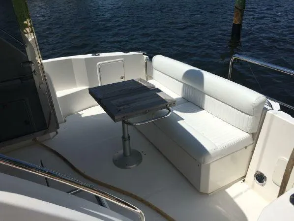 2007 Riviera Sport Yacht