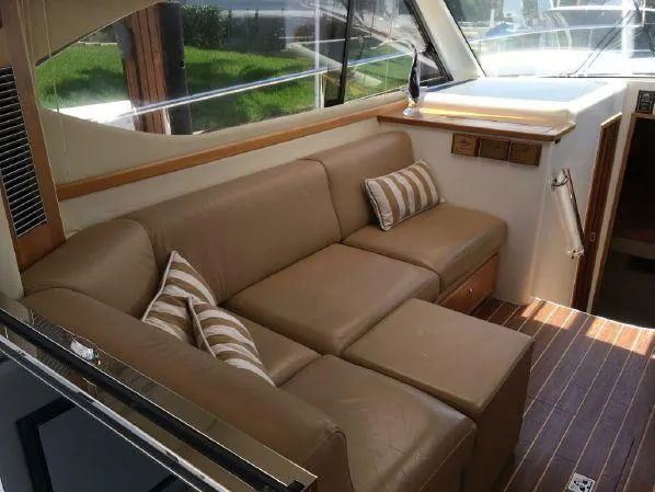 2007 Riviera Sport Yacht