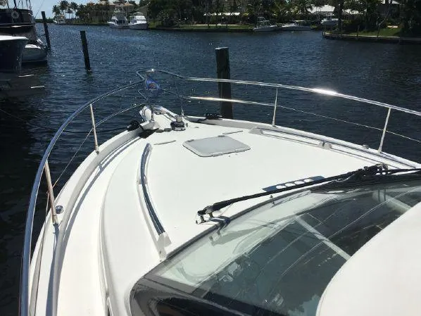 2007 Riviera Sport Yacht