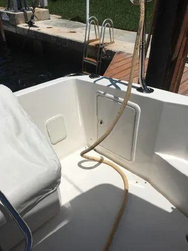 2007 Riviera Sport Yacht
