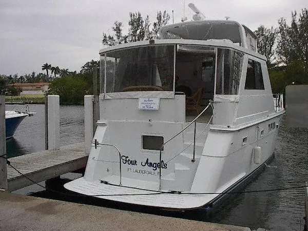 1999 Hatteras Sport Deck