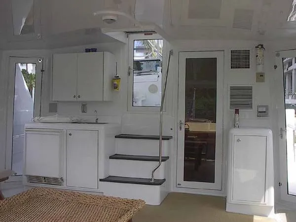 1999 Hatteras Sport Deck