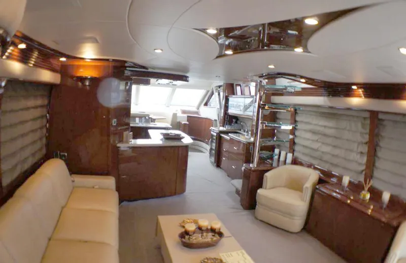 2009 Marquis Tri-Deck Enclosed Flybridge
