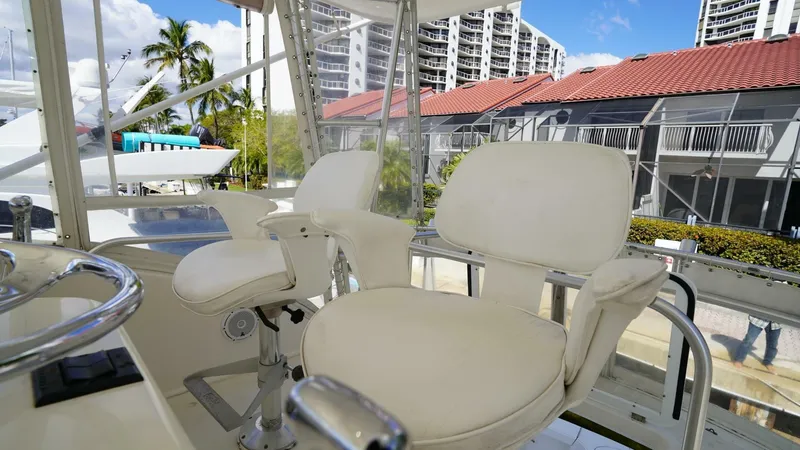 2005 Ocean Yachts 