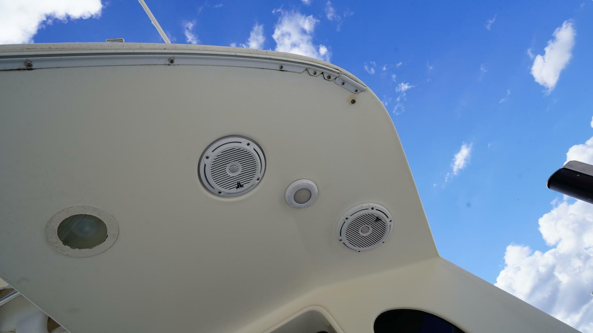 2005 Ocean Yachts 