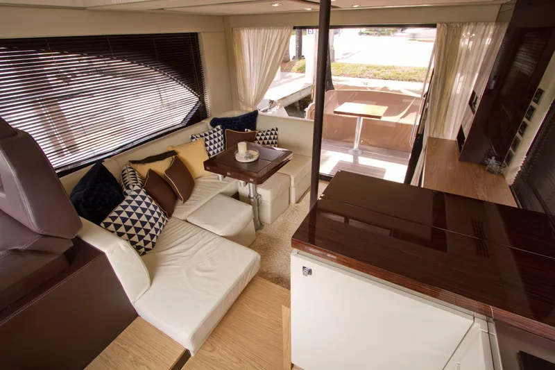 2013 Sessa Marine F45 Flybridge