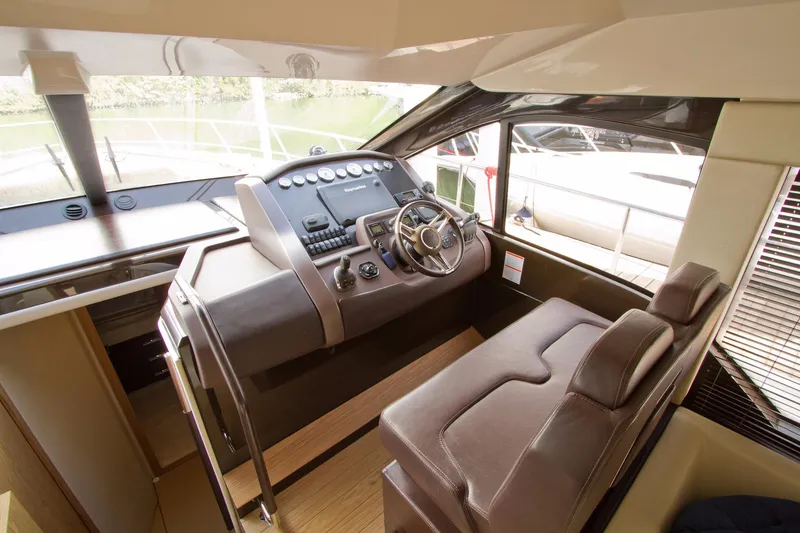 2013 Sessa Marine F45 Flybridge