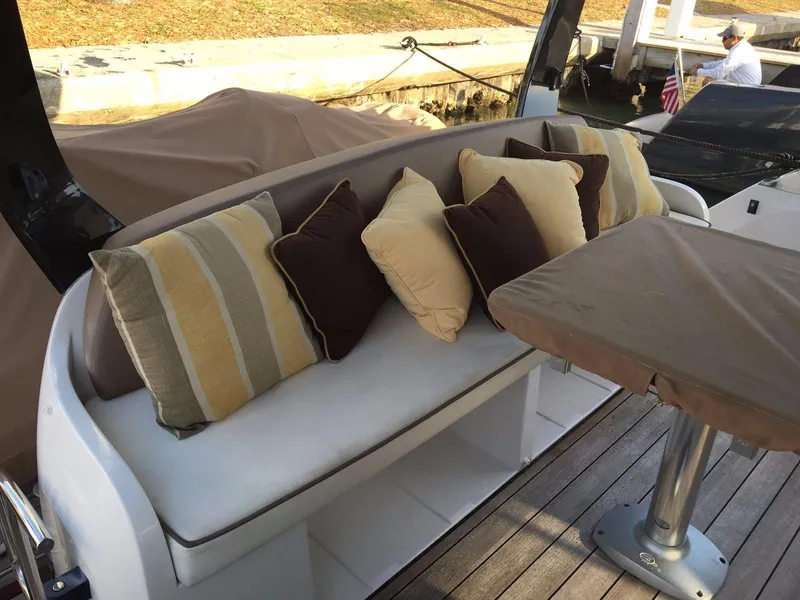 2013 Sessa Marine F45 Flybridge