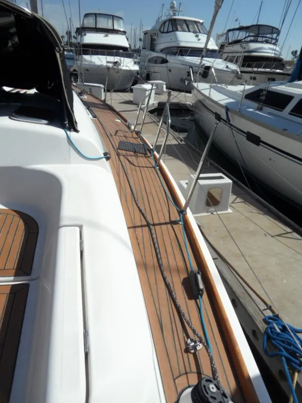 2007 Dufour 40 Performance
