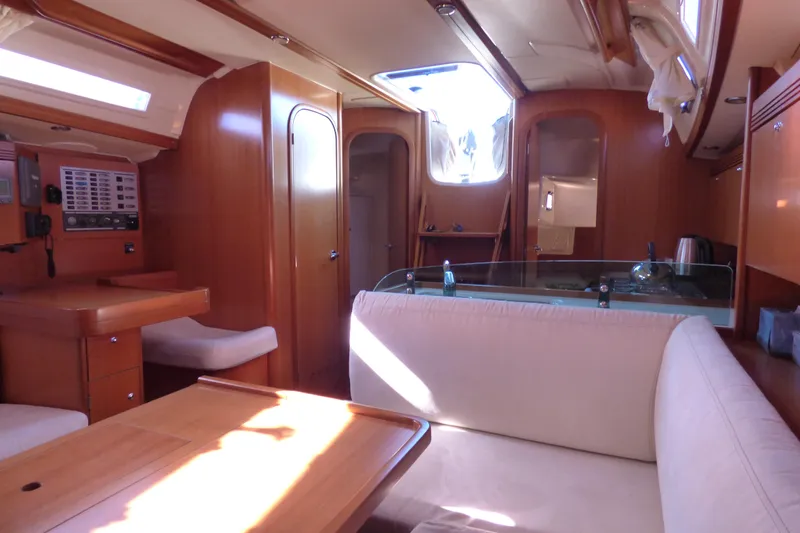 2007 Dufour 40 Performance