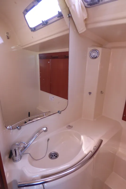 2007 Dufour 40 Performance
