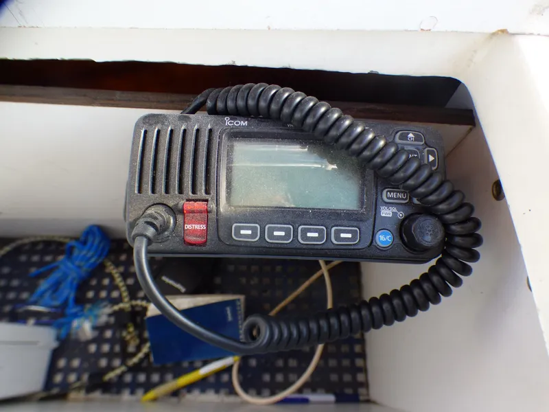 1985 Carver 36 Mariner