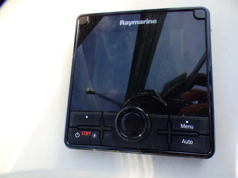 1985 Carver 36 Mariner