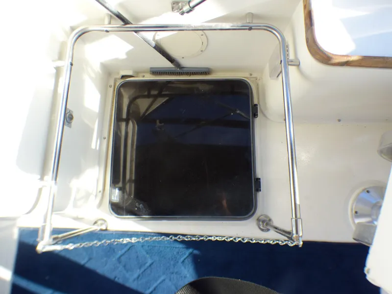Access Hatch From Flybridge to Salon