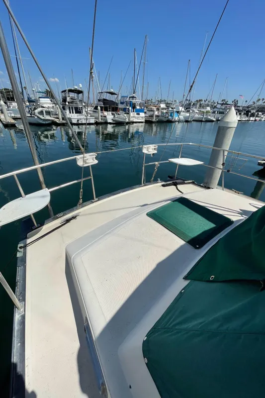1987 Newport 40 Offshore