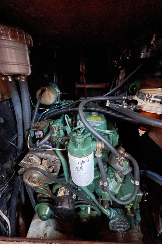 1987 Newport 40 Offshore