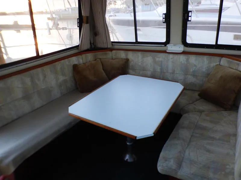 Large U-Shaped Dinette