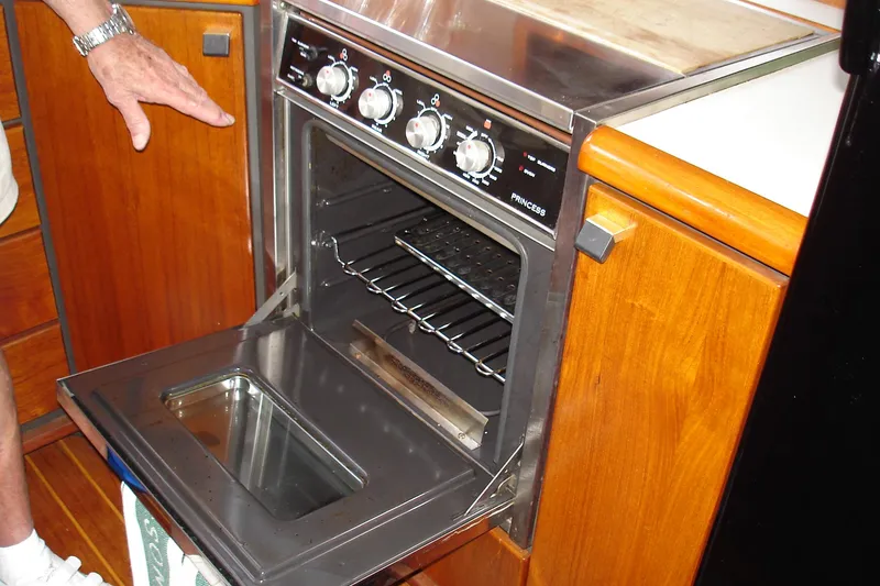 Clean Oven